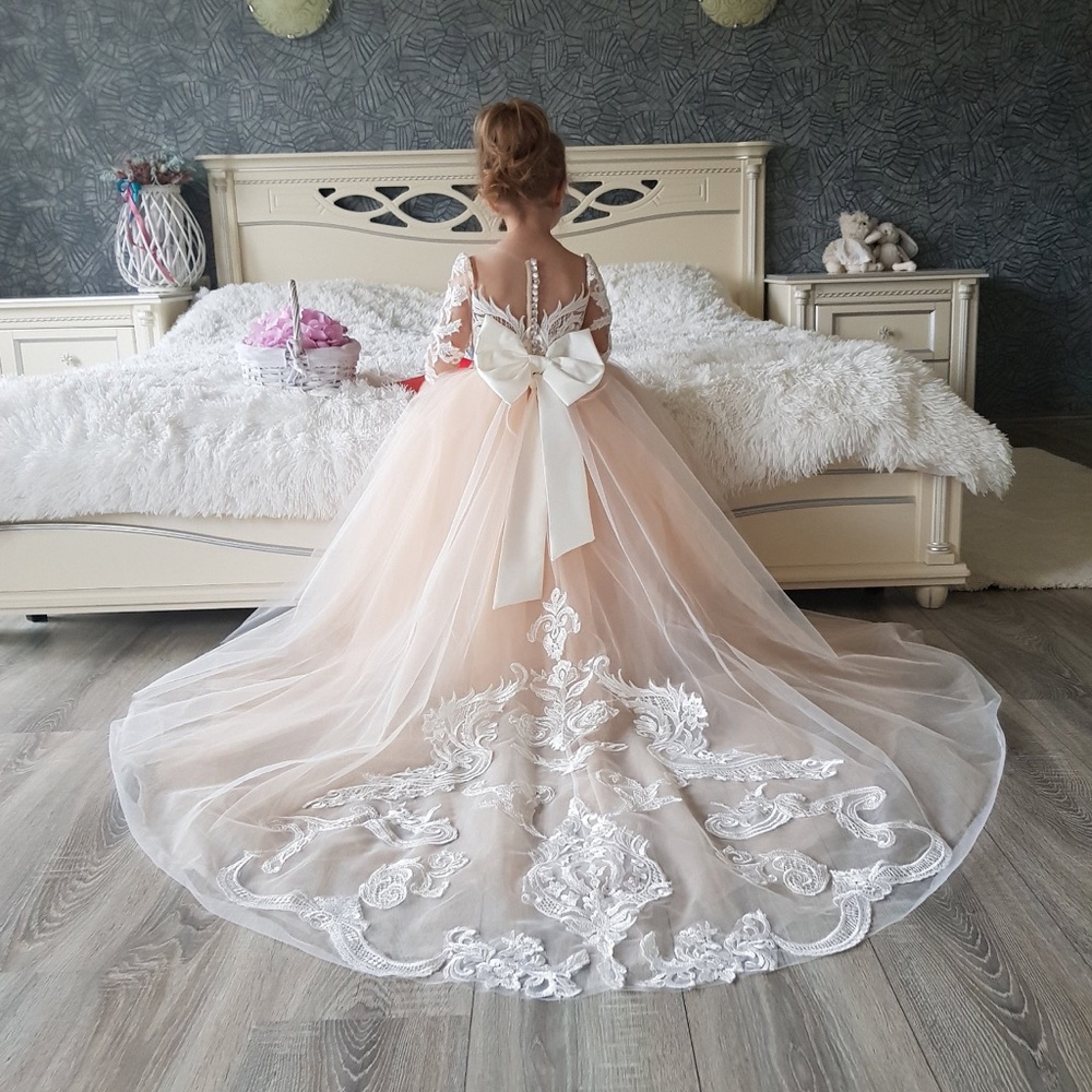 Flower Girl dress size 6 and 7